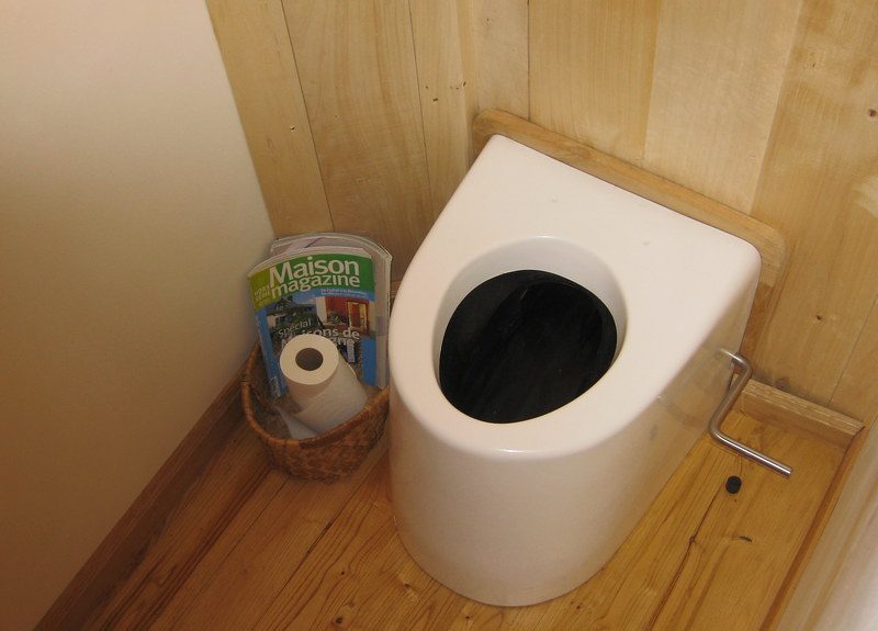 Choisir des toilettes sèches
